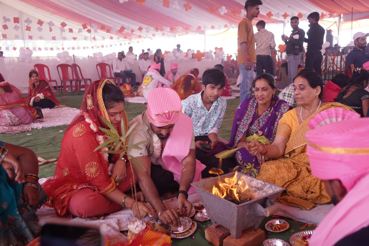 मुख्यमंत्री सामूहिक विवाह योजना के तहत मुरादाबाद में 315 जोड़ों का विवाह संपन्न