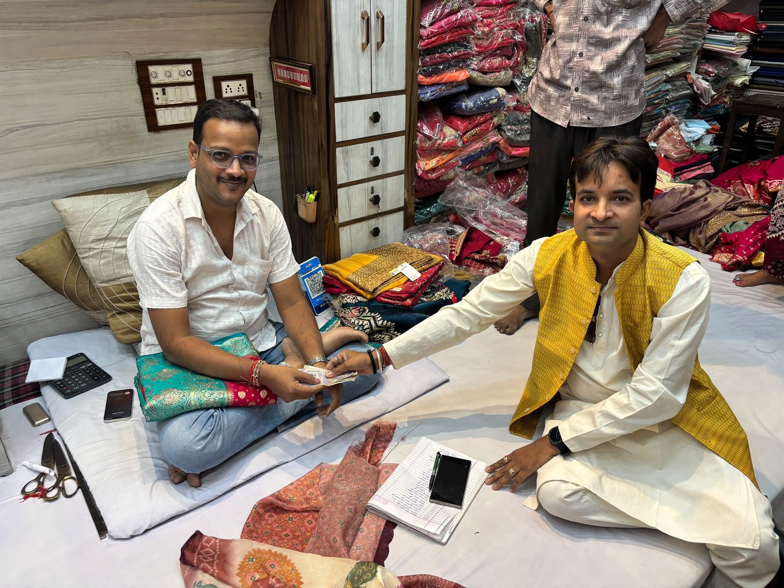 नहटौर में रामलीला का मंचन रद्द होने पर एक नेता की भूमिका पर उठे सवाल,नेता जी की नगर में हो रही खूब फजीहत