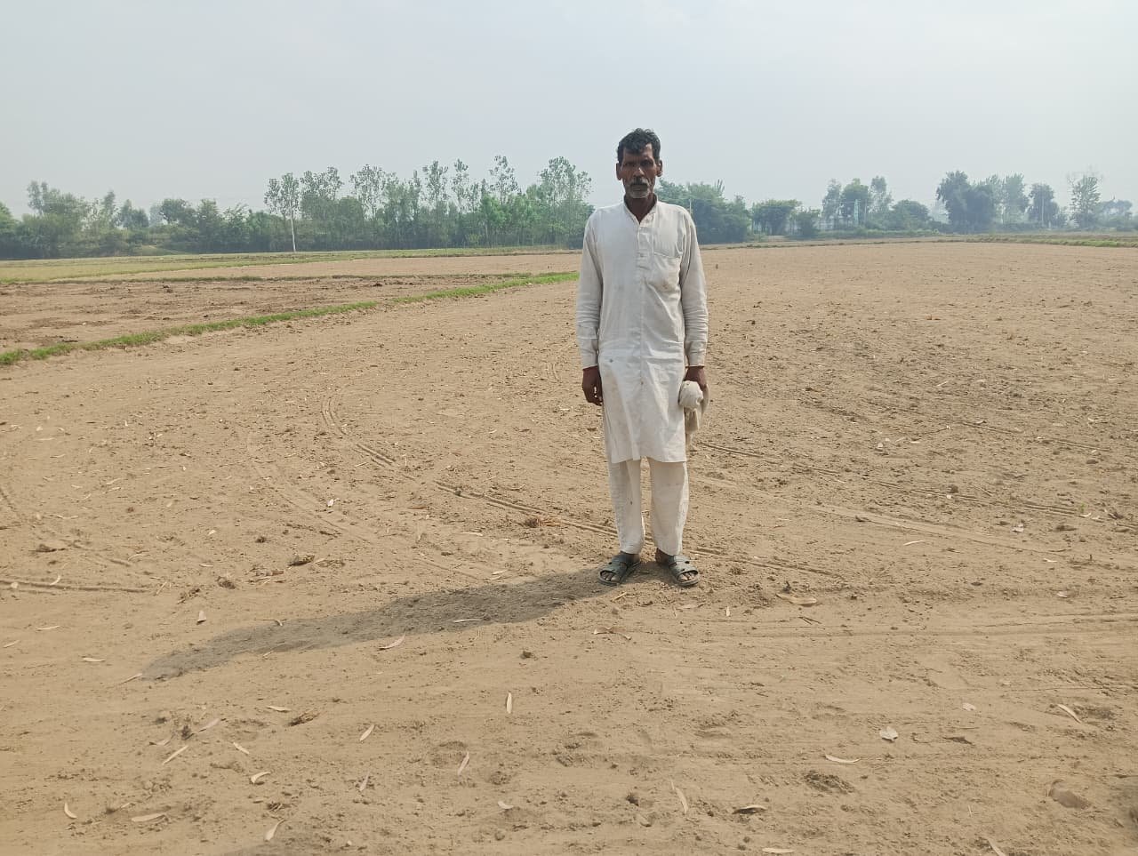 श्मशान की जमीन पर कब्जे का आरोप,अंतिम संस्कार में परेशानी लेखपाल बोले- जांच कर होगी कार्रवाई‎‎‎