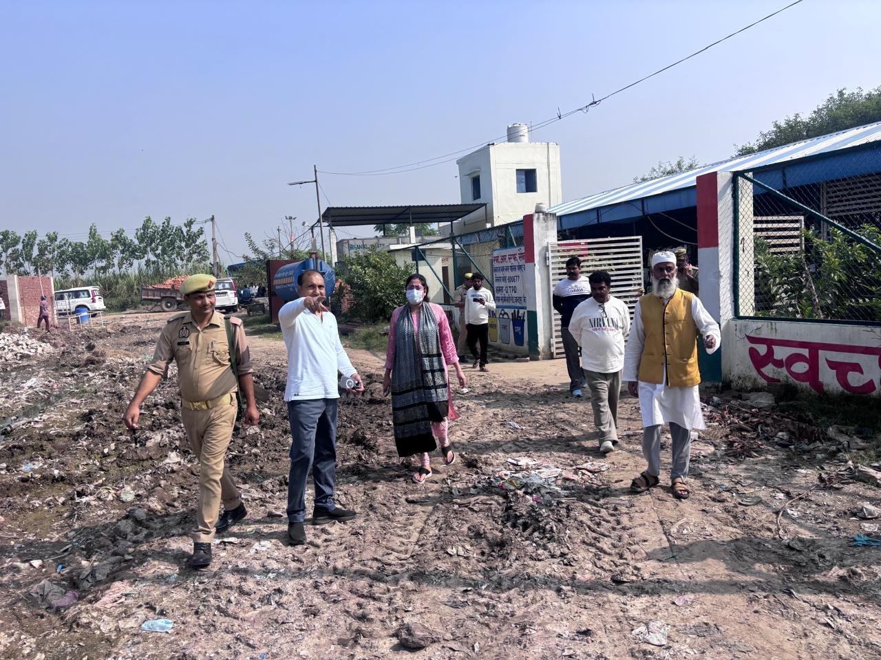 एमआरएफ प्लांट का एडीएम प्रशासन ने किया औचक निरीक्षण, कमियां दूर करने के दिए निर्देश।