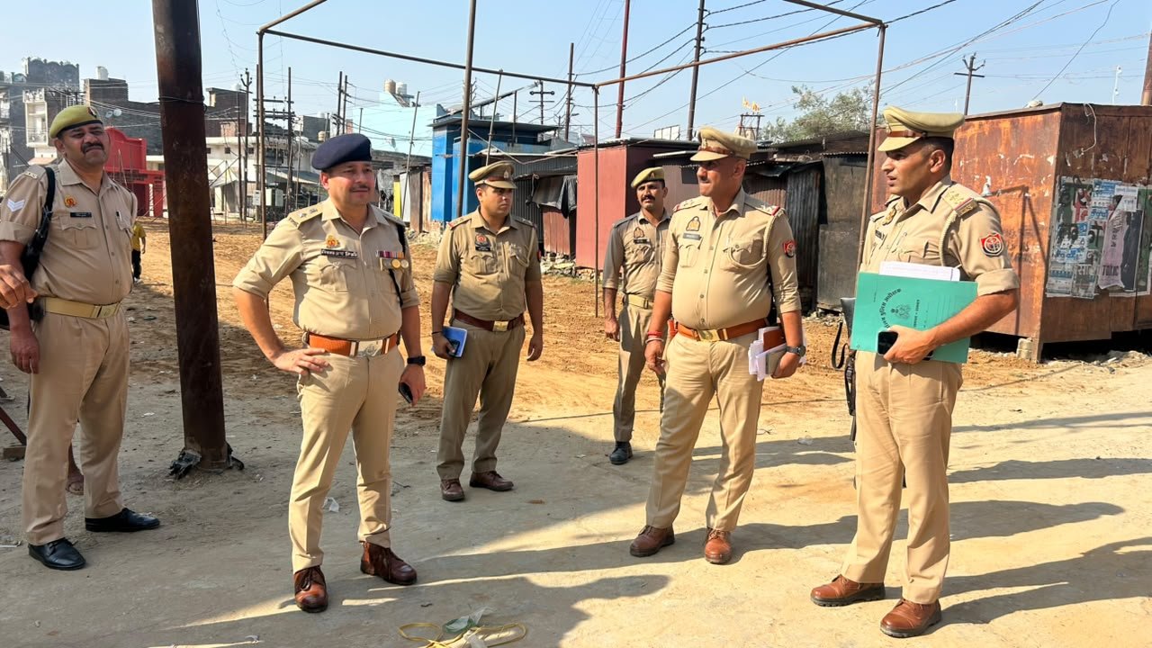 दशहरा पर्व को लेकर एसपी ने रावण दहन स्थलों का किया निरीक्षण,सुरक्षा व्यवस्था पर दिए निर्देश‎